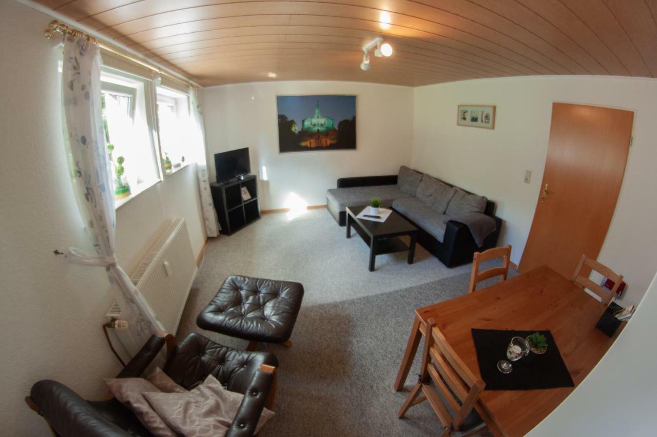 Ruhige Und Gemuetliche Ferienwohnung In Calden ภายนอก รูปภาพ